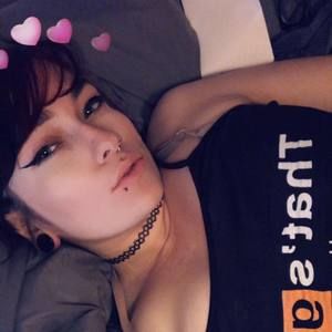 Meet your Posher, Raeanne